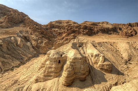 What Are The Dead Sea Scrolls? - WorldAtlas