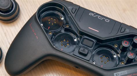 Astro C40 TR Review: The Elite PS4 Controller Players Deserve | Tom's Guide