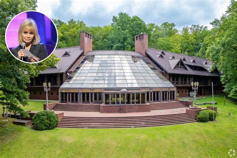 Barbara Mandrell’s Staggering Log Mansion Going up for Auction | WKKY ...