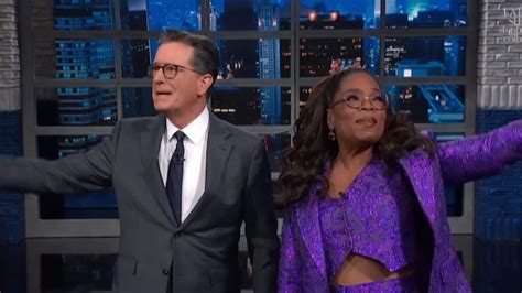 Oprah Winfrey Shows up as Surprise Guest During Stephen Colbert’s Monologue | Video