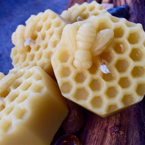 Set of 3 Pure Beeswax Honeycomb w/honeybee Floating Extra large votives. Natural Honey or ...