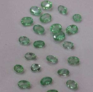 Paras Gems And Jewellery in Jaipur - Retailer of Blue Sapphire Gemstones & Amazonite Cube Beads