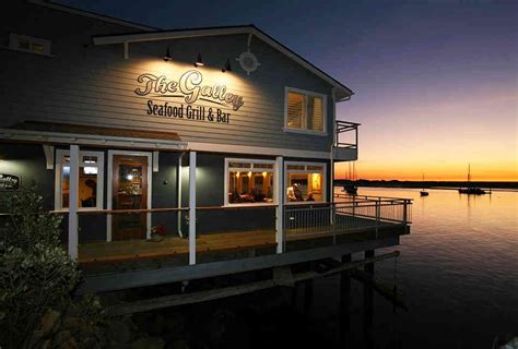 12 Best Restaurants on the Pacific Coast Highway | Pacific coast highway, California restaurants ...