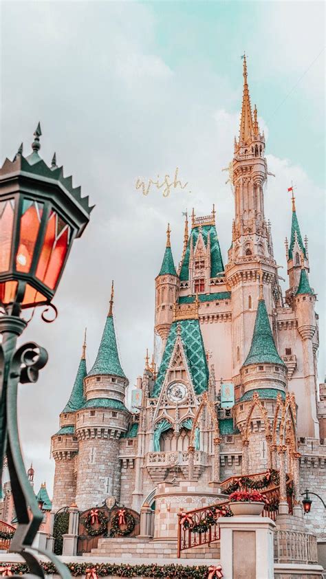 View 30 Disney Aesthetic Wallpaper Laptop - img-i