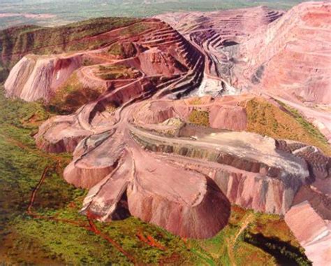 AUSTRALIA~ THE ARGYLE DIAMOND MINE: is located in the East Kimberly region in the remote north ...