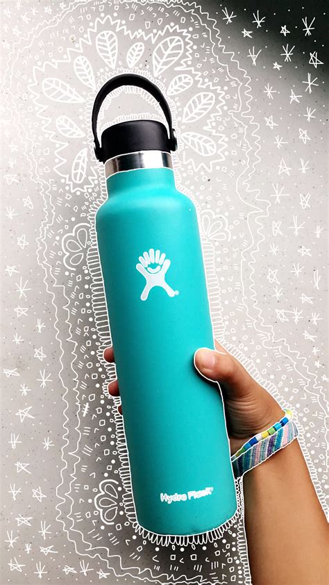 𝐩𝐢𝐧↠𝐦𝐚𝐝𝐝𝐟𝐨𝐬𝐭𝐢𝐞𝐫 ♛ Cute Water Bottles, Best Water Bottle, Water Bottle ...