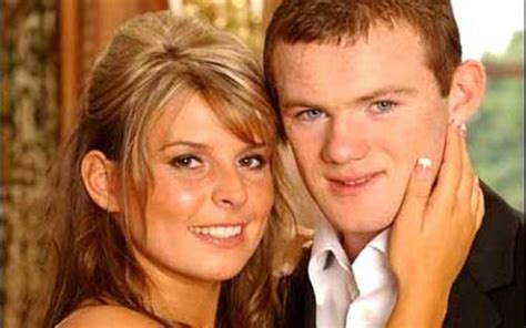 Wayne Rooney with Wife Pics | FOOTBALL STARS WALLPAPERS