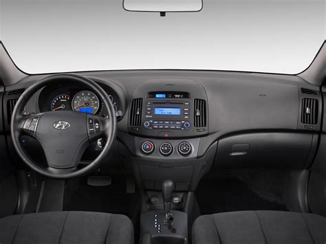 2009 Hyundai Elantra Reviews and Rating | Motor Trend