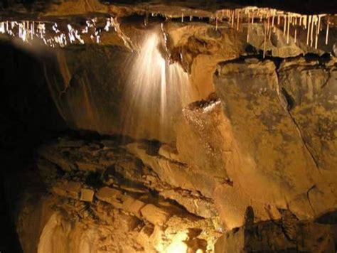 Ailwee Caves - Places to Visit | Heritage in Schools