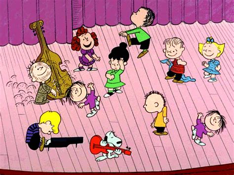 Charlie Brown | Charlie brown dance, Charlie brown and snoopy, Snoopy dance