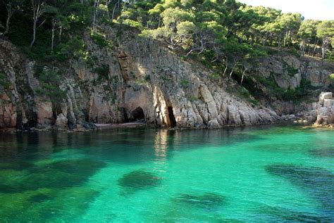 Playa Aiguablava, Begur, Girona - GibSpain