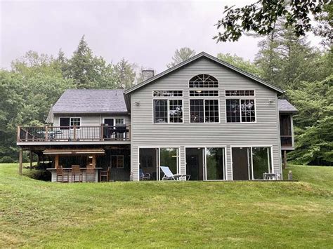 Hebron, NH Real Estate - Hebron Homes for Sale | realtor.com®