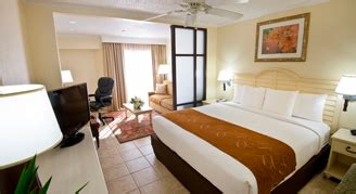 Comfort Suites, Paradise Island | Costco Travel