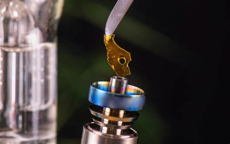 What is a Dab Pen and How to Use One? | Dab Pen 101 | Leafly