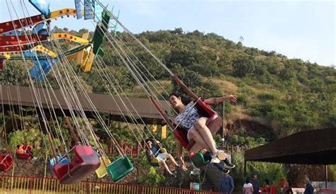 Enjoy Rides At These 7 Amusement Parks Near Pune | WhatsHot Pune