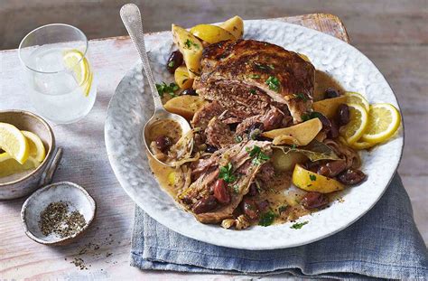 Lamb kleftiko with lemon, olives and garlic | Lamb recipes | Tesco Real Food