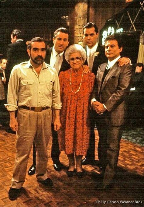 Martin Scorsese, his mother and cast of Goodfellas | Goodfellas, Martin scorsese, Ray liotta