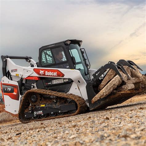 Bobcat T76 Rental | Track Loader Rental in Michigan | Carleton Equipment