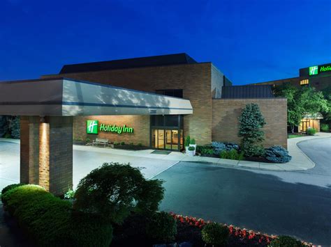 Hotels near Cincinnati Airport | Holiday Inn Cincinnati Airport