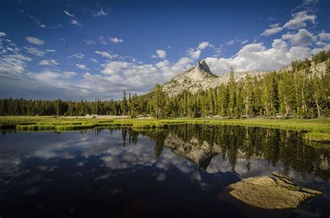 Cathedral Lakes guided hike in Yosemite National Park | REI Co-op ...