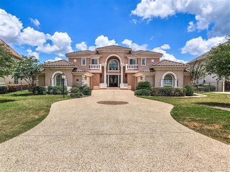 4 Sprawling Homes Over 5,000 Sq Ft On The Market - Haven Lifestyles