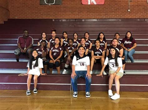 2019 Girls Volleyball | Marshall Middle School