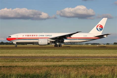 China Cargo Boeing 777F editorial stock photo. Image of departure - 133614058