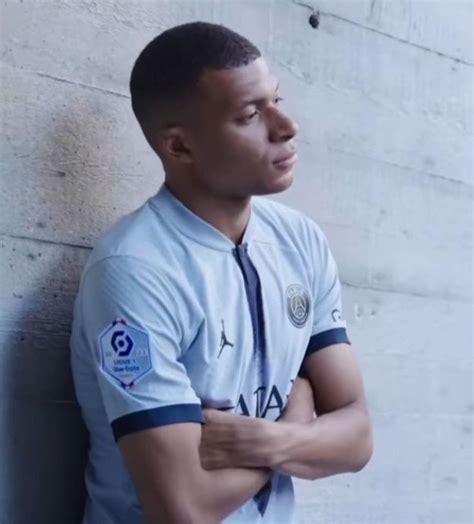 Kylian Mbappe away kit PSG 2022/2023 in 2023 | Kylian mbappé, Football ...