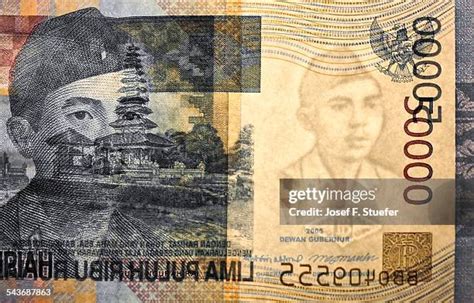 192 Indonesian Currency Symbol Stock Photos, High-Res Pictures, and ...