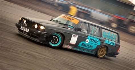 Volvo 240 Drift Build