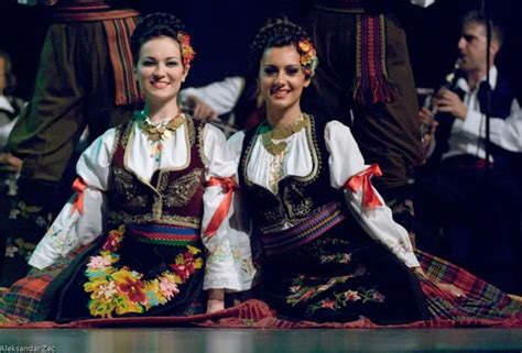 Serbian folk costume - ansambl “KOLO” | Serbian clothing, Folk costume, Traditional outfits