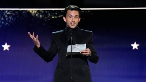 Jonathan Bailey dedicates Critics Choice to LGBTQ+ community: ‘This is ...