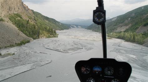 Blue Pool Glacier Landing Tour - Sheep Mountain Lodge