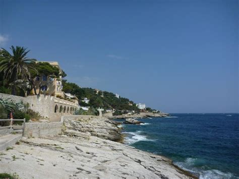 THE BEST BEACHES in Monaco - The Travel Hacking Life