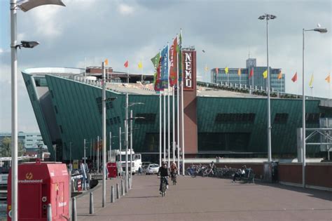 AMSTERDAM-DEN HAAG-VOLENDAM