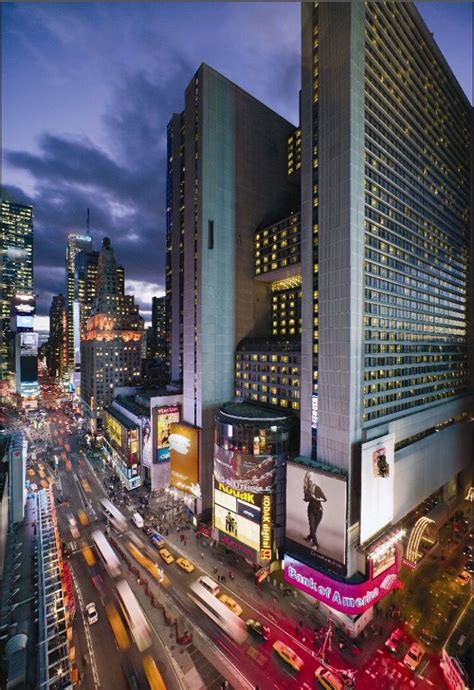 New York City Marriott Marquis Hotel in Times Square | New york hotels ...