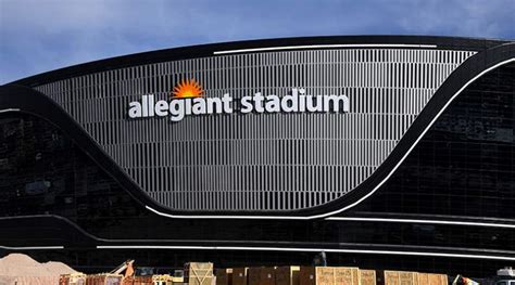 Al Davis Torch at Raiders' Allegiant Stadium Gets Lit up [LOOK]