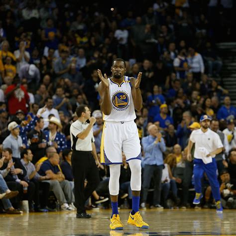 Kevin Durant Ties Career-High 7 Three-Pointers Last Night vs. Thunder ...