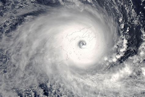 A Category 5 Tropical Cyclone YASA now heads for an extremely dangerous ...