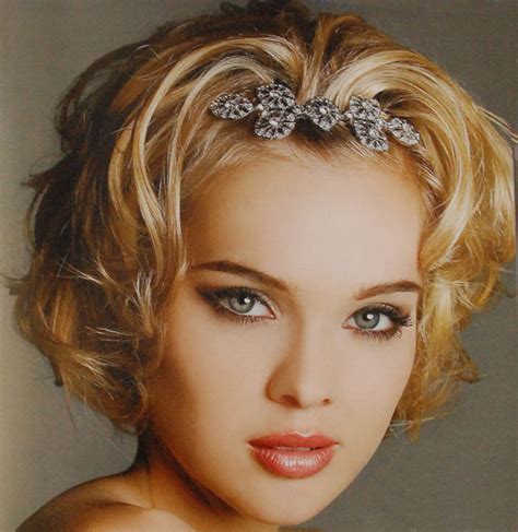 Hairstyles for Short Hair | Wedding Style Guide