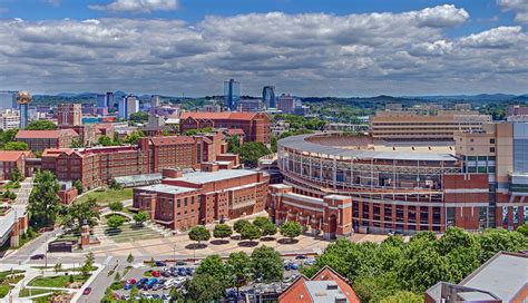 University of Tennessee, Knoxville - Bachelor's Degree - APPLYWAVE