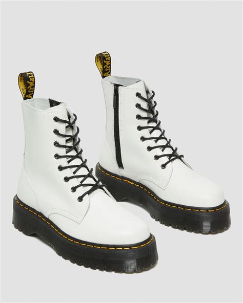 White Platform Chelsea Boots Doc Martens : Dr. Martens (мартинсы ) 2976 PLATFORM CHELSEA BOOTS ...