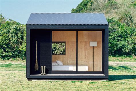 Small is Beautiful: 15 Modern Tiny Houses