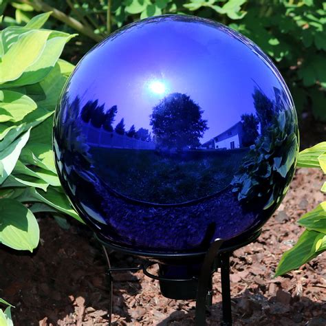 Lawn globes – Ericvisser