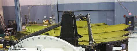 Unveiled Webb Telescope Mirrors Mesmerize in ‘Golden’ Glory - Universe ...