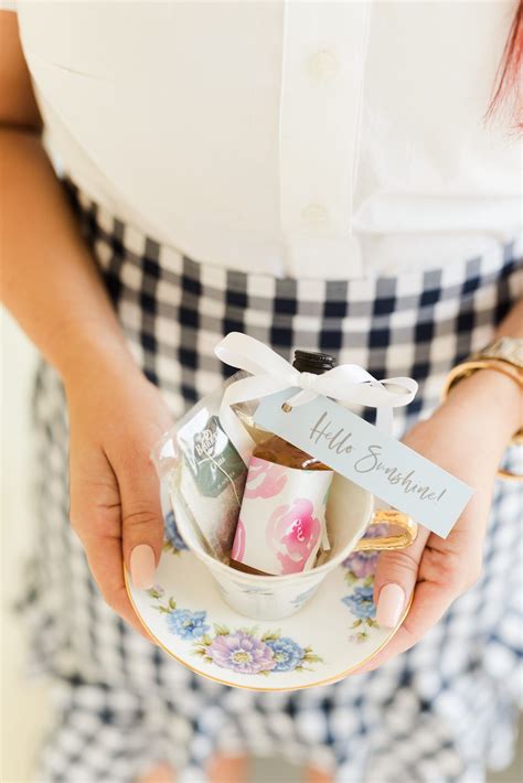 Bridal Shower Tea Party Ideas for a Classic Pre-Wedding Celebration ...