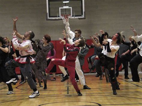 World Record for Largest Thriller Dance - Neatorama