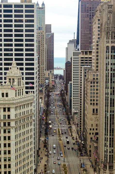 Architecture of the Magnificent Mile | Walking Tours | Chicago ...