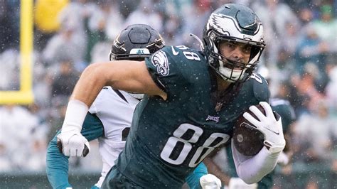 Eagles’ Dallas Goedert becoming YAC monster of the NFL - NBC Sports ...