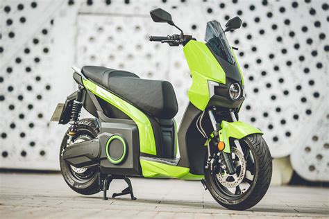 The sound of Silence: European electric scooter brand hits the UK | MCN